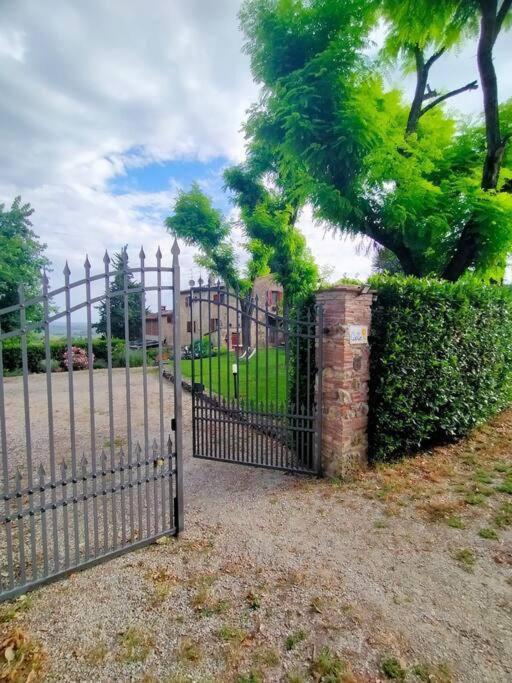 Cielo - Antica Casa Sulla Via Francigena Villa ซานจีมิญญาโน ภายนอก รูปภาพ